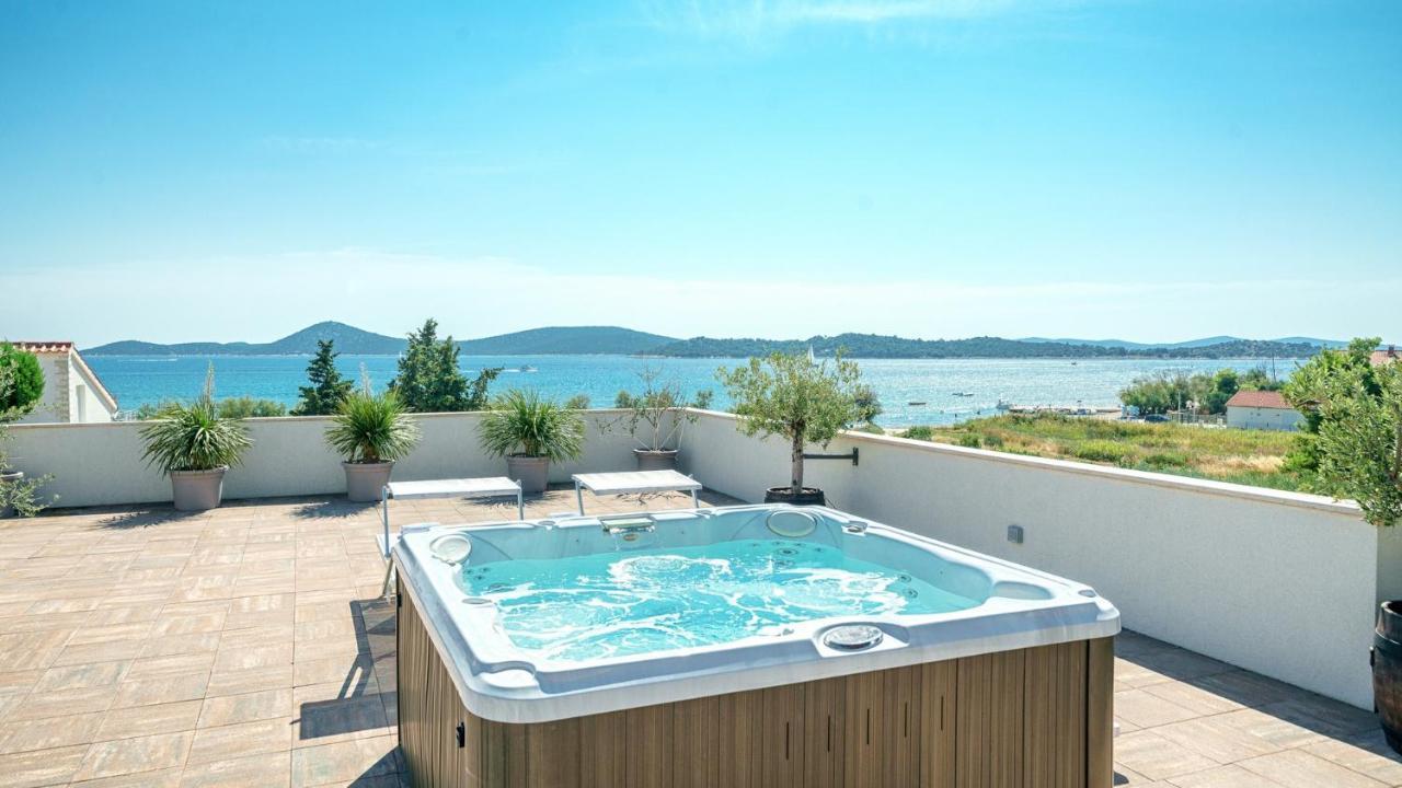 Apartments Luka Водице Экстерьер фото