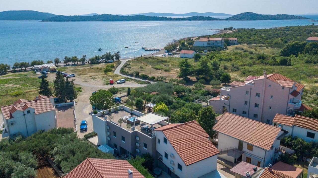 Apartments Luka Водице Экстерьер фото