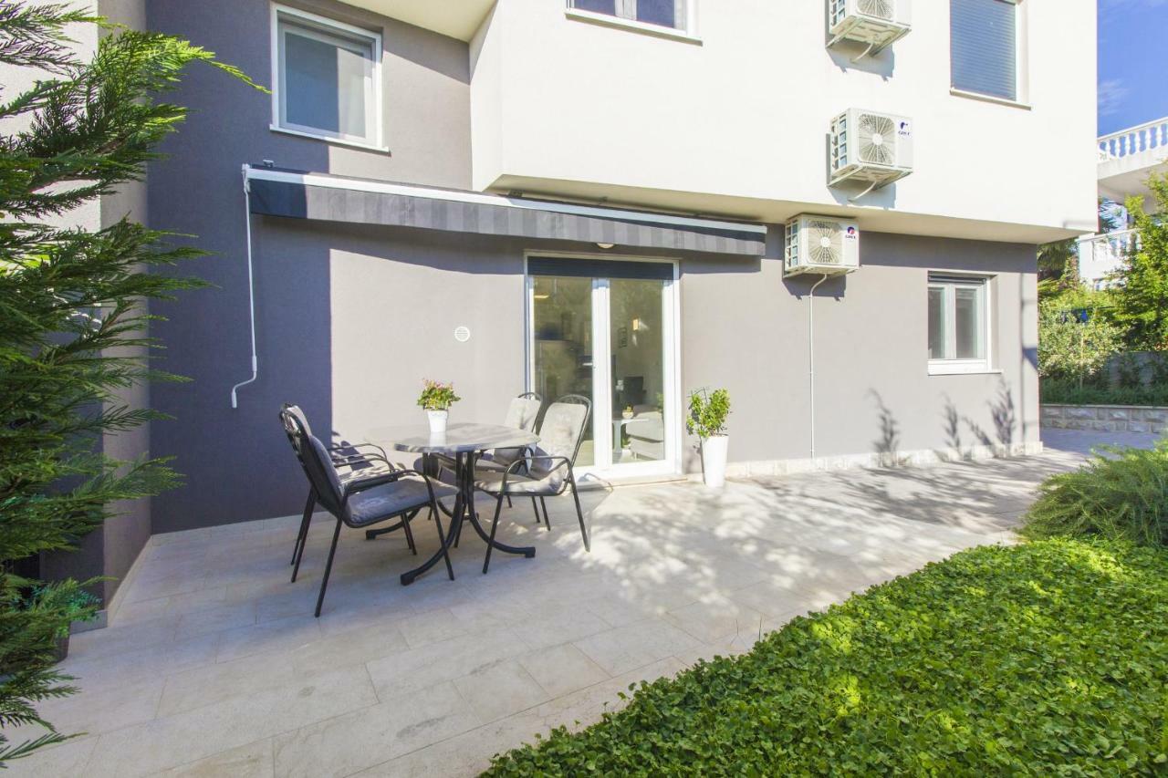 Apartments Luka Водице Экстерьер фото